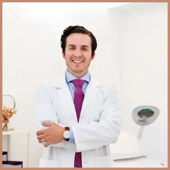 Clinica estetica Doctor Merlos Clínica de injerto capilar en Barcelona en Barcelona