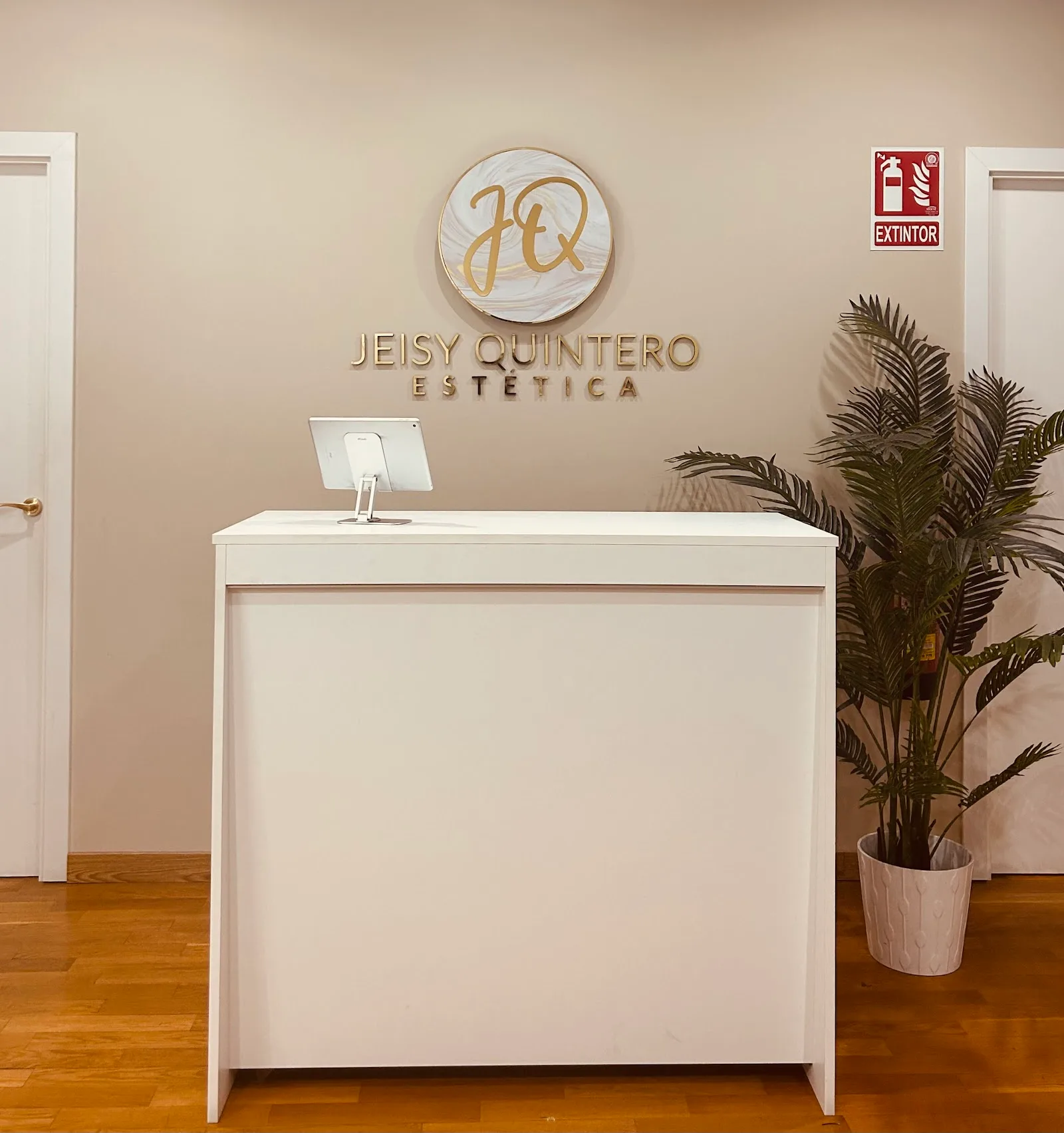 Clinica estetica Jeisy Quintero Estética Barcelona en Barcelona