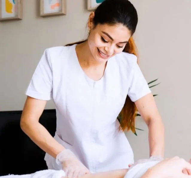 Clinica estetica Le Farfalle Bcn - Tu centro Estético en Les Corts en Barcelona