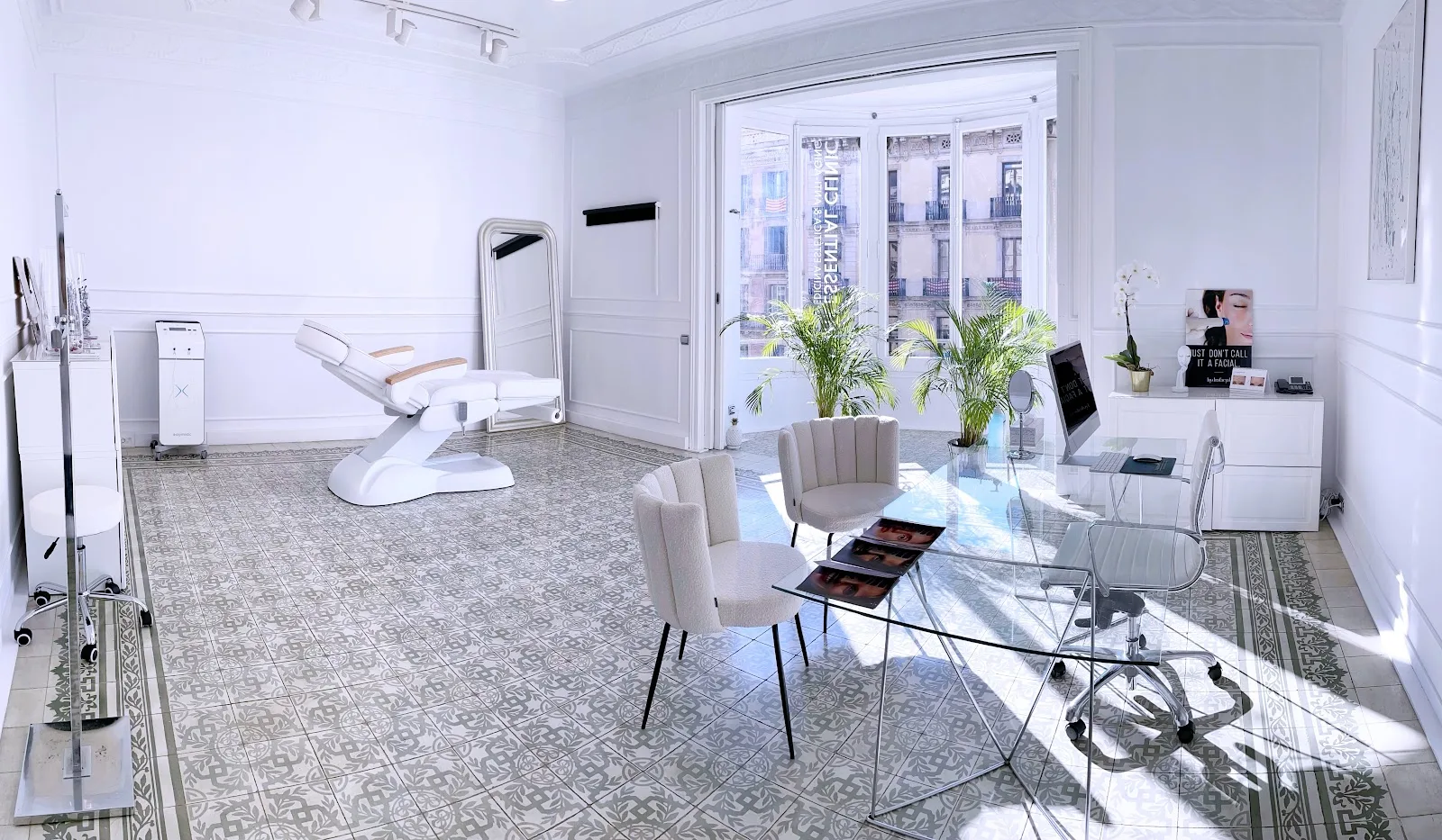 Clinica estetica The Essential Clinic - Medicina Estética & Anti-aging en Barcelona